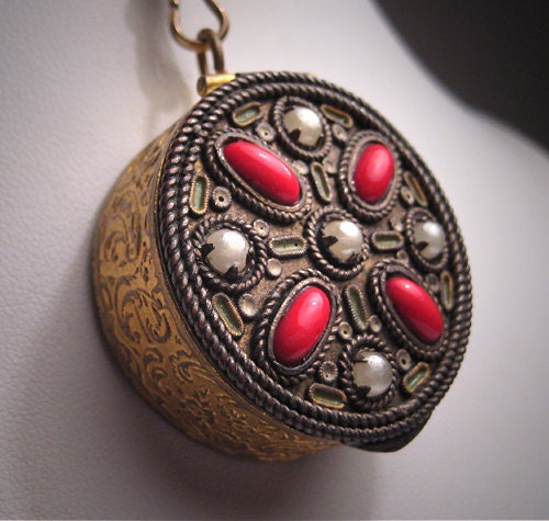 Antique Renaissance Revival Locket Vintage Victorian France