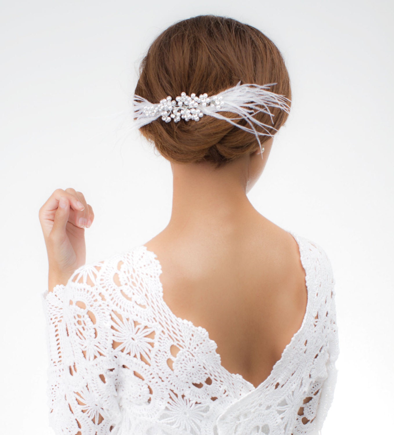 White Swan bridal Swarovski crystals and feathers fascinator