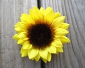 Yellow sunflower hair clip