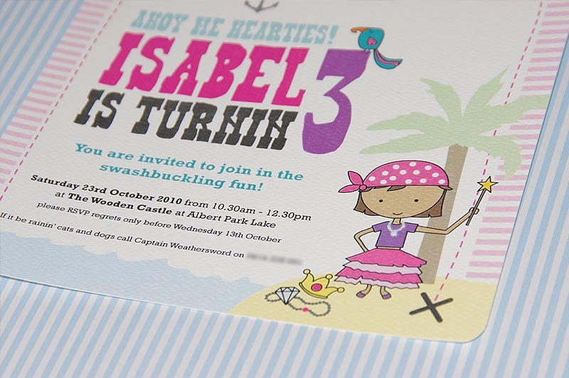 Customized print-your-own pirate party invites