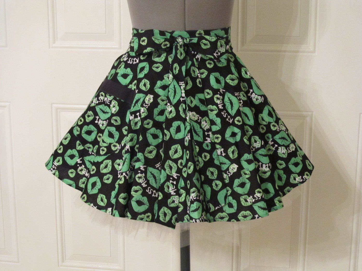 Sale-Sexy Half Apron- Kiss me Im Irish- Ready to ship