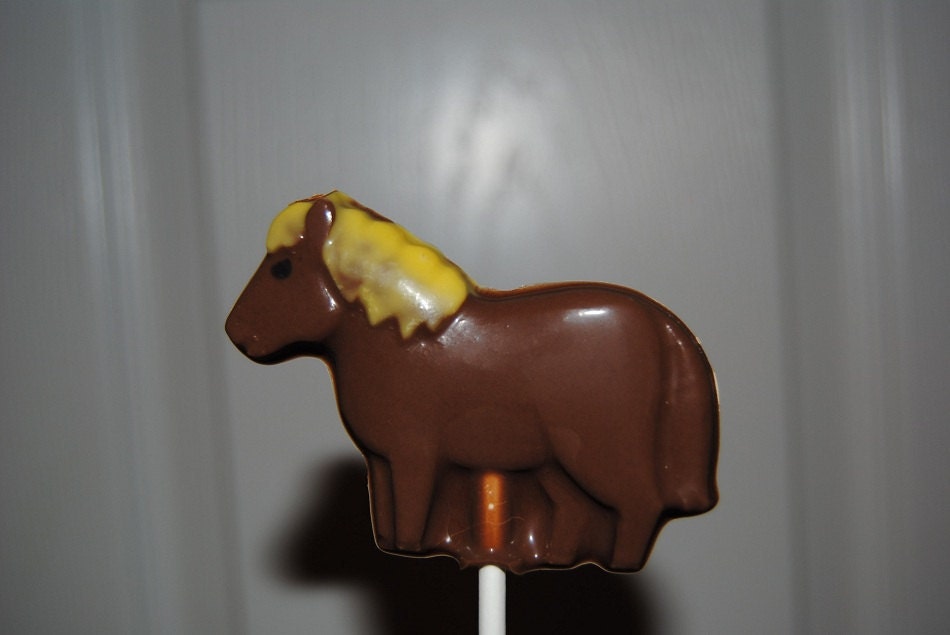12 Chocolate Barnyard Cow, Horse, Pig, Sheep, And Rooster Lollipops