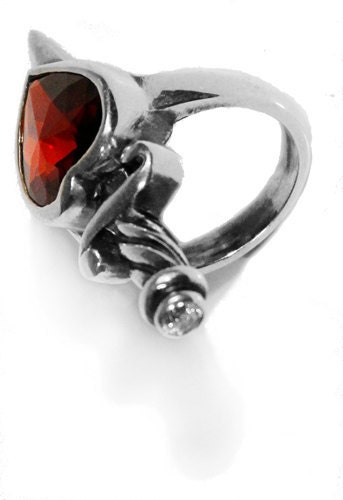 Sterling Silver 15mm Heart Stone with Dagger Ring