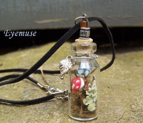 Miniature TERRARIUM NECKLACE Woodland Fairy Rustic Mushroom Butterfly Bottle Pendant Charm