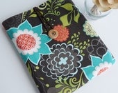 Padded iPad Sleeve, Kindle Sleeve, Nook Sleeve, Samsung Galaxy Sleeve, Tablet Sleeve in Studio E in Flourish Floral