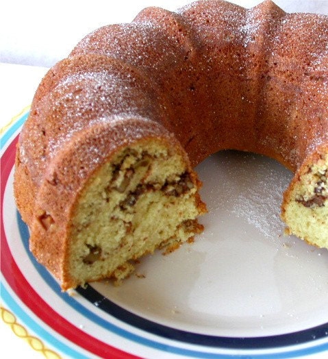 Nana's Sour Cream Coffee Cake for Sunday brunch, rehearsal dinner, tea party, bridge club Il_570xn