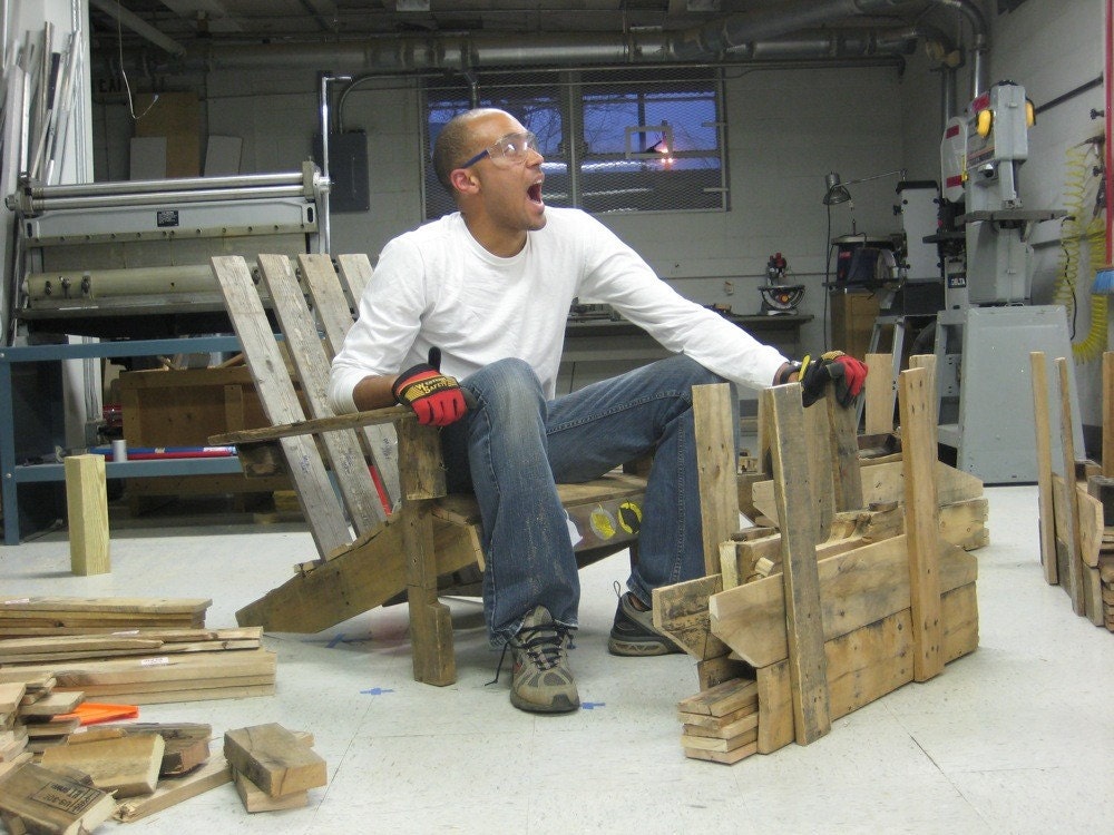Pallet Adirondack Chair DIY Guide (PDF version)