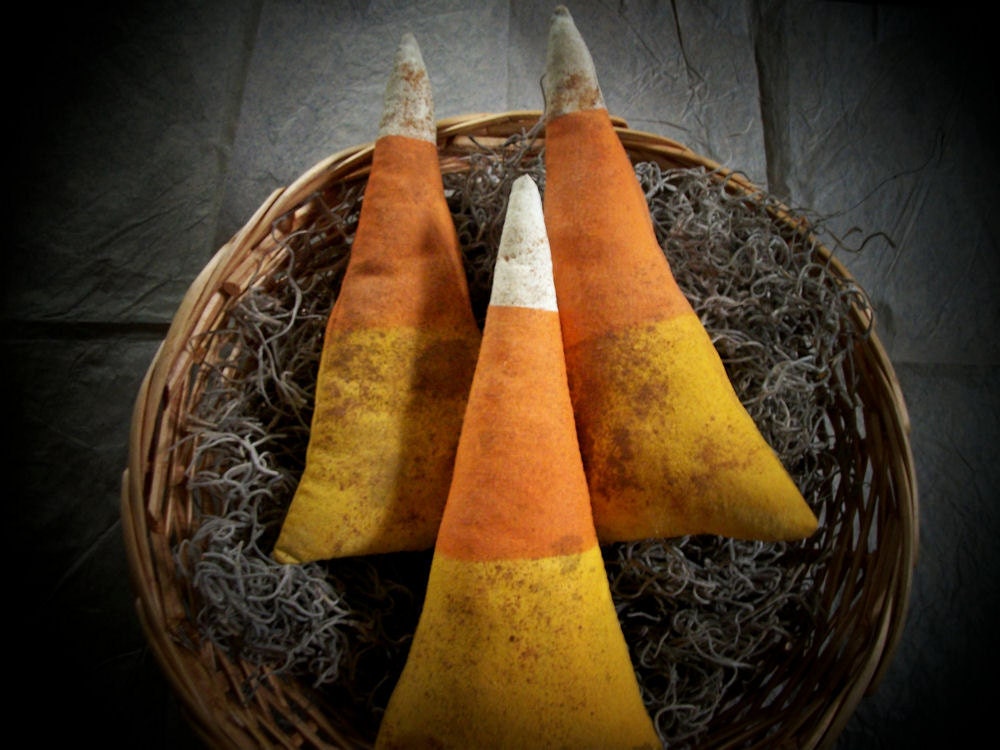 3 Primitive Halloween Candy Corn Bowlfillers