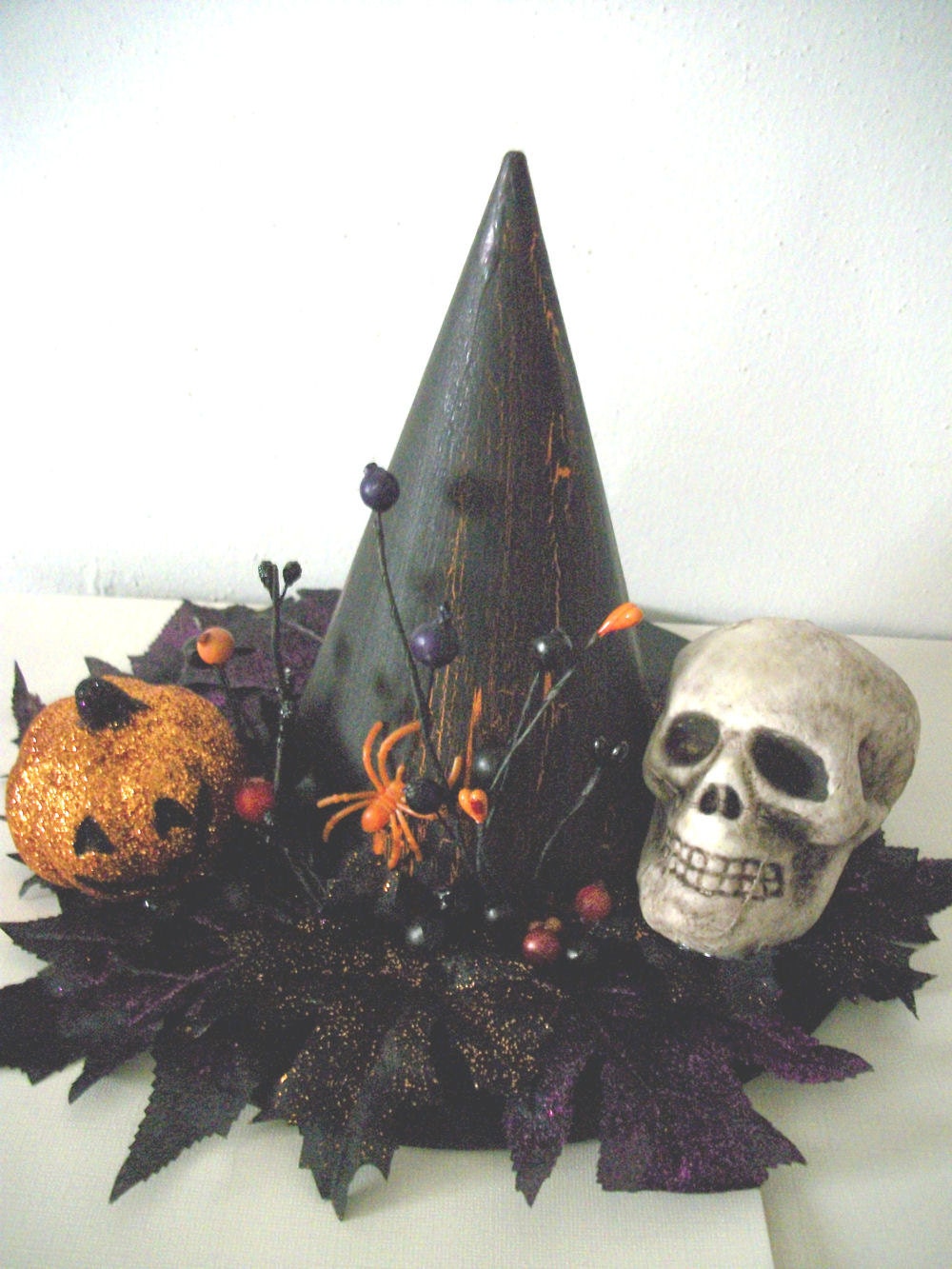 Halloween Witch's Hat Skull Centerpiece