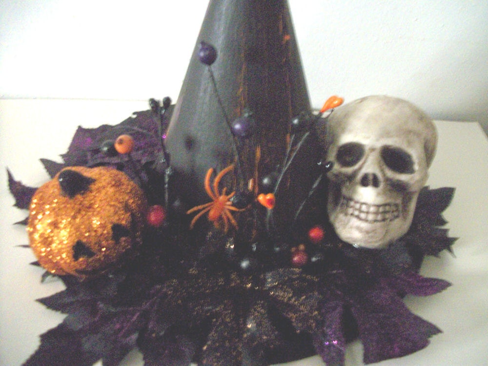 Halloween Witch's Hat Skull Centerpiece