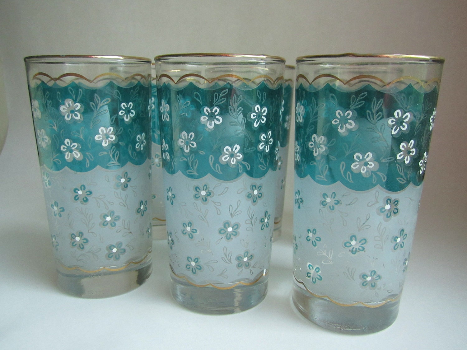 Vintage Barware, Floral Pattern, Blue White Gold, Set of 6, Vintage Hiball Glass, Partytime Glassware