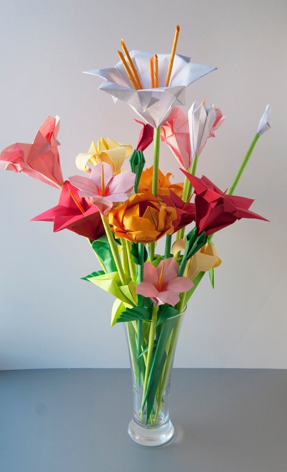 Assorted Origami Flowers: Pink, Red, Yellow