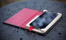 BEAUTIFUL iPhone 4 3g s case The Little Black Book
