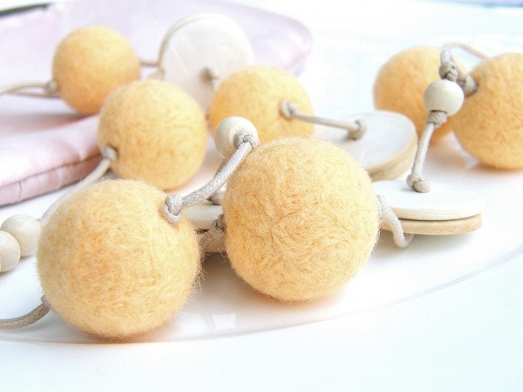 Felt Ball Necklace Handmade Felt Jewelry Felted Necklace Champagne Vanilla Cream Felt Beads Fall Fashion