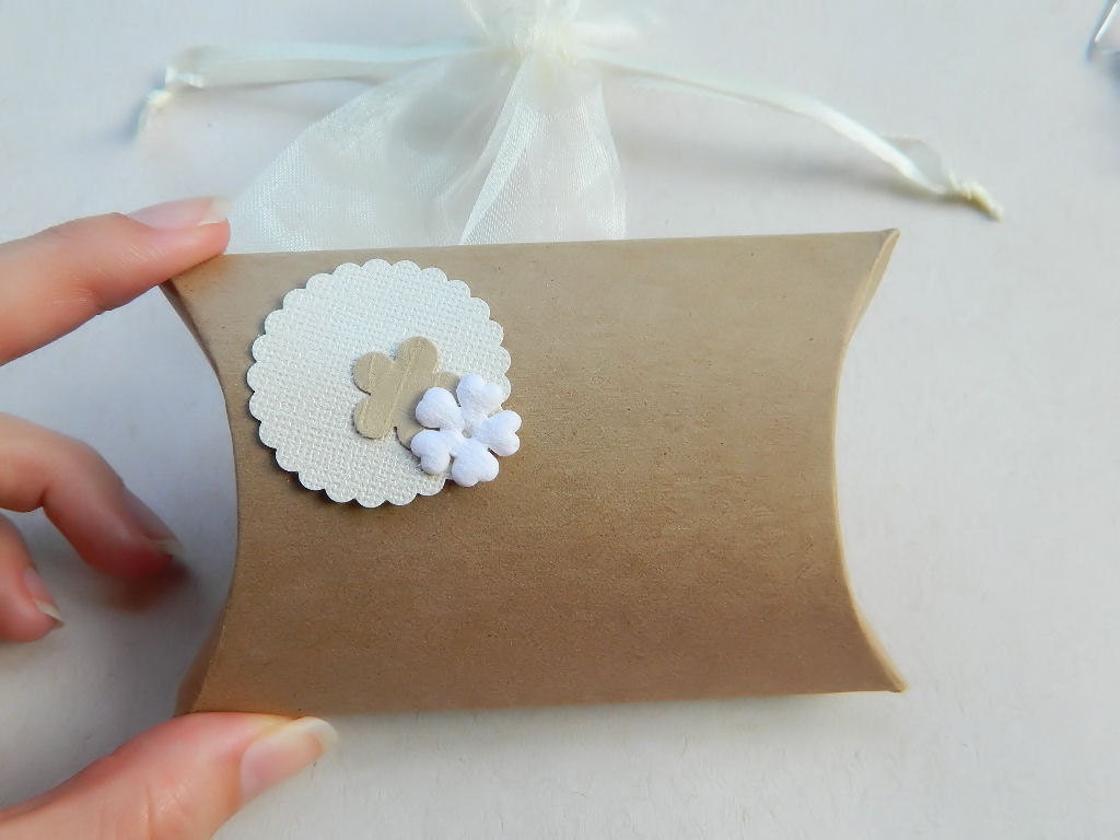 Gift Wrap Pillow Box - Package - Brown, Cocoa, Caramel, Circle, Flower, Ivory, White, Beige, Kraft, Favor, Holiday, Cute, Party, Wedding