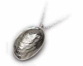 Paua Pendant.