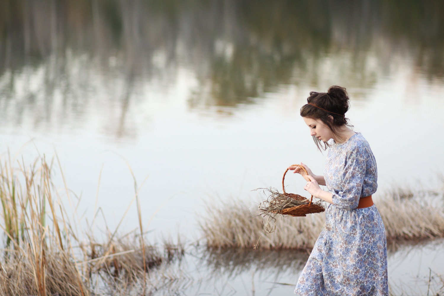 V i n t a g e - 1940s Small Medium - Jersey Neck  - Handmade Floral Vintage Dress - Bohemian Prairie Woodland Folk Anthropologie