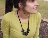black teardrop briolette necklace