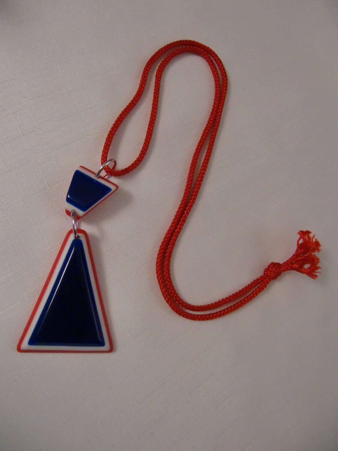 vintage patriotic geometric necklace