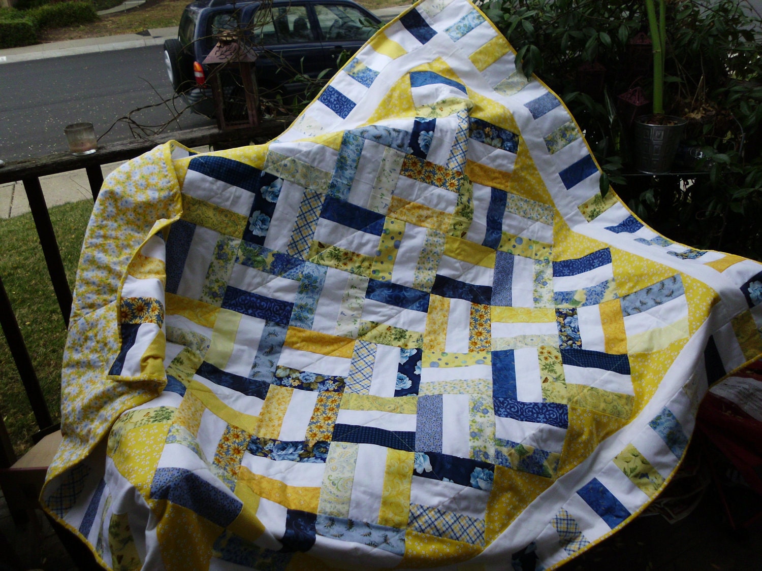 Bright sunny lap quilt