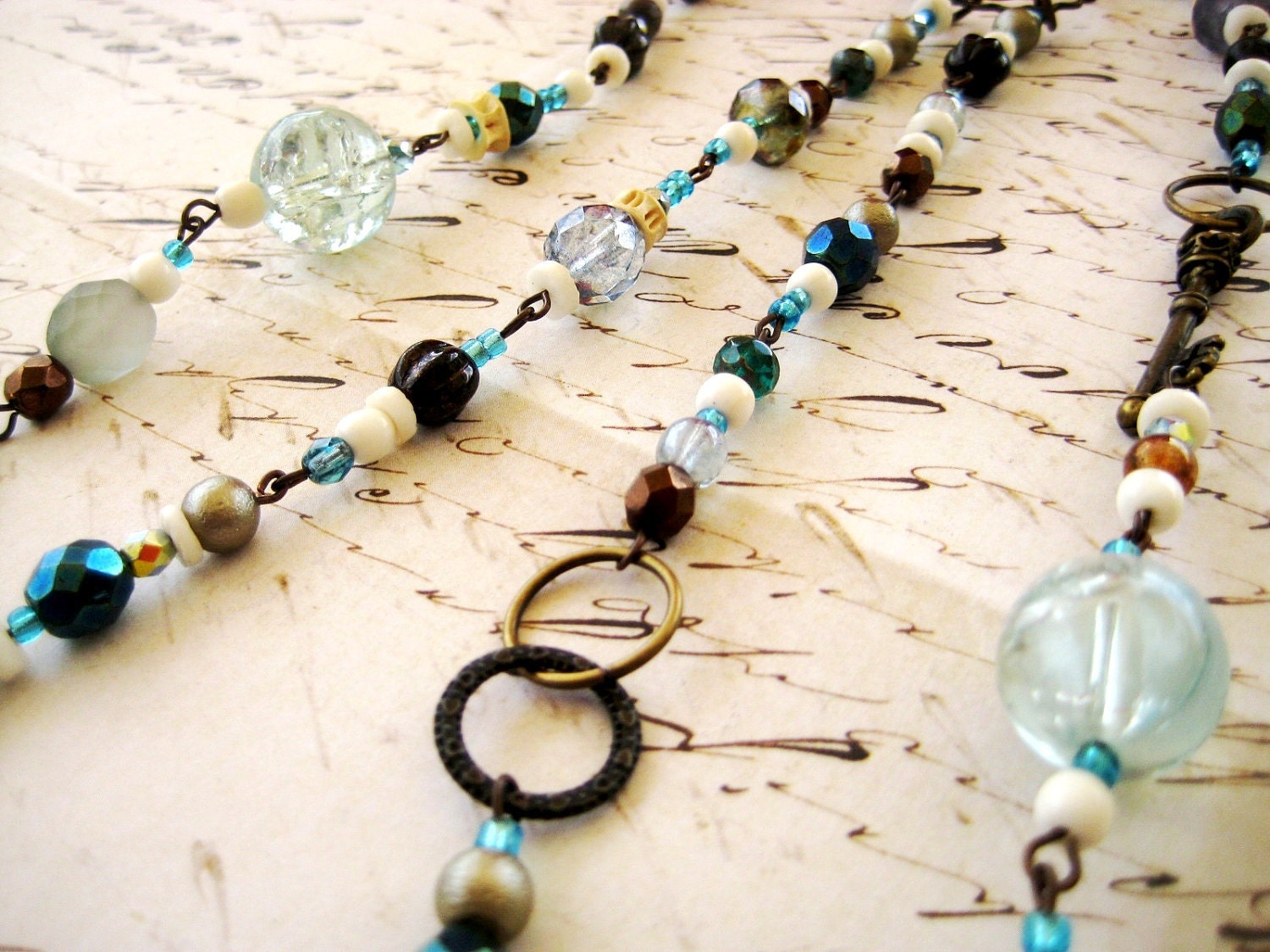 Grey Teal Loopy Necklace