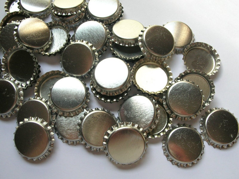 Bottle Caps - 25 Linerless Bottle Caps - Scratched - hair bow supplies, blank bottle cap supplies, silver bottle caps, 1 inch bottlecaps