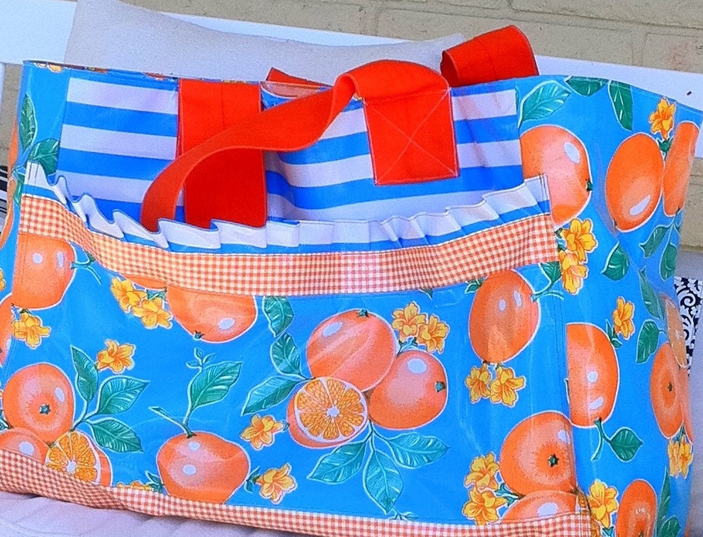 Ultimate Bag Light Blue with Citrus Oranges for the beach 