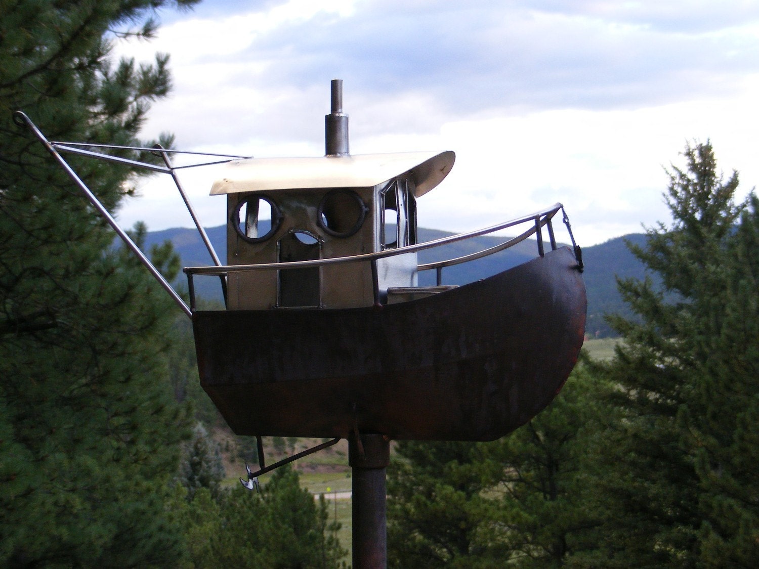 bird feeder trawler style.