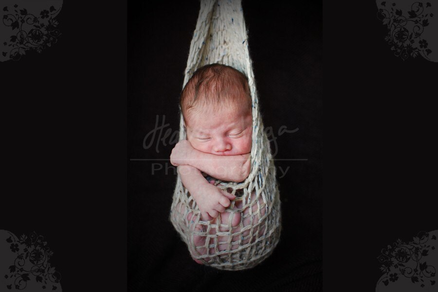 newborn cocoon photography