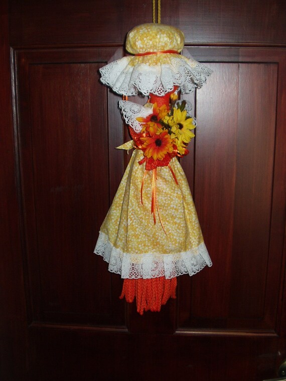 Macrame Kitchen Witch with Floral