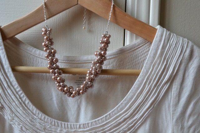 Nude Pearl Cluster Necklace