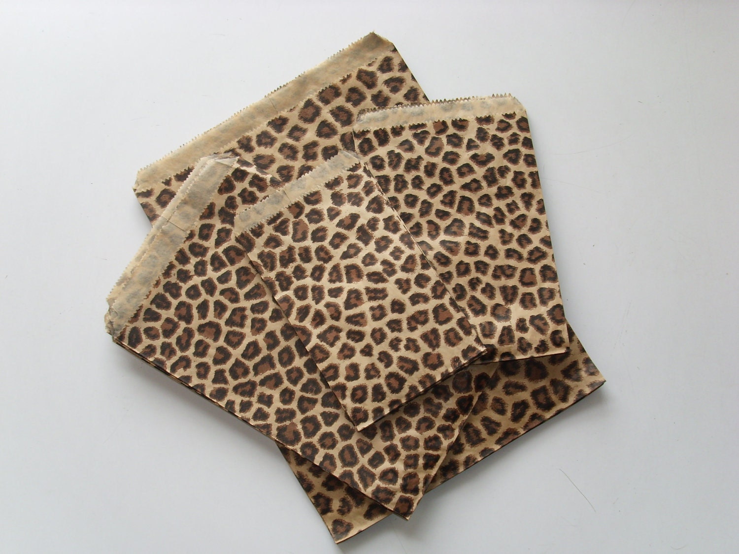 100 cheetah or leopard animal print paper bags 8.5 x 11 inch - RhinestoneHues