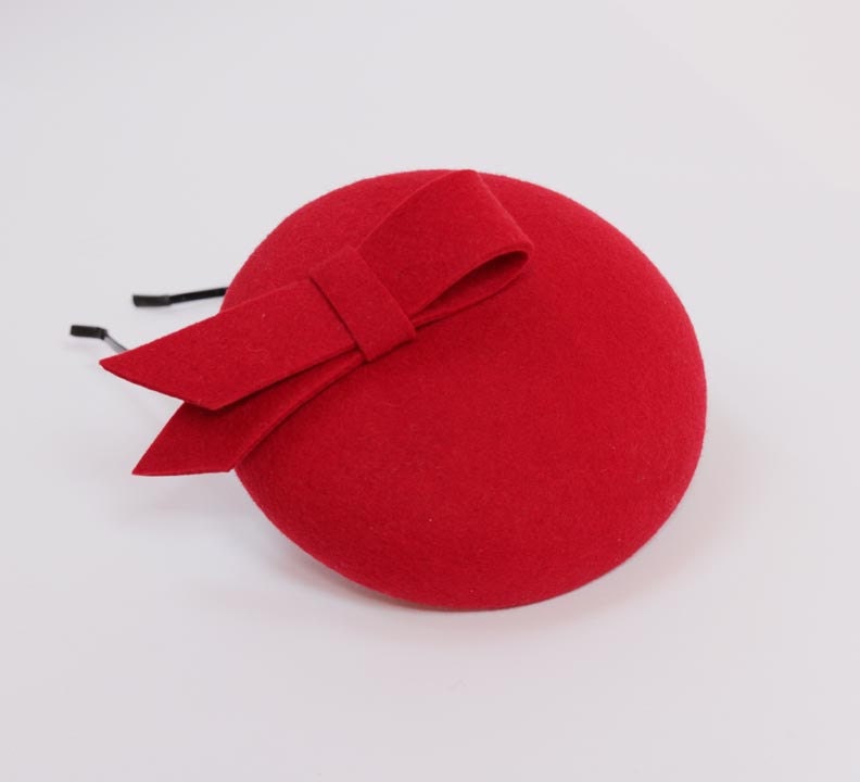 Woolm Felt Mini Hat-Button-Red