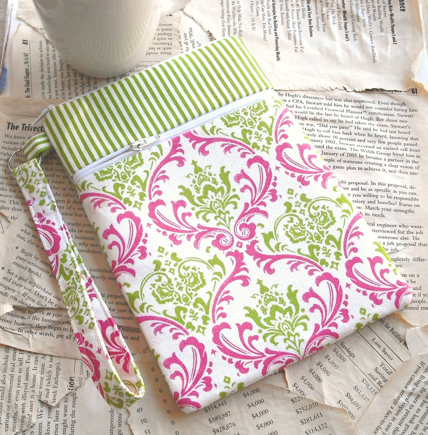 SLEEVE (FREE personalization) - kindle/ nook/ other - green pink damask