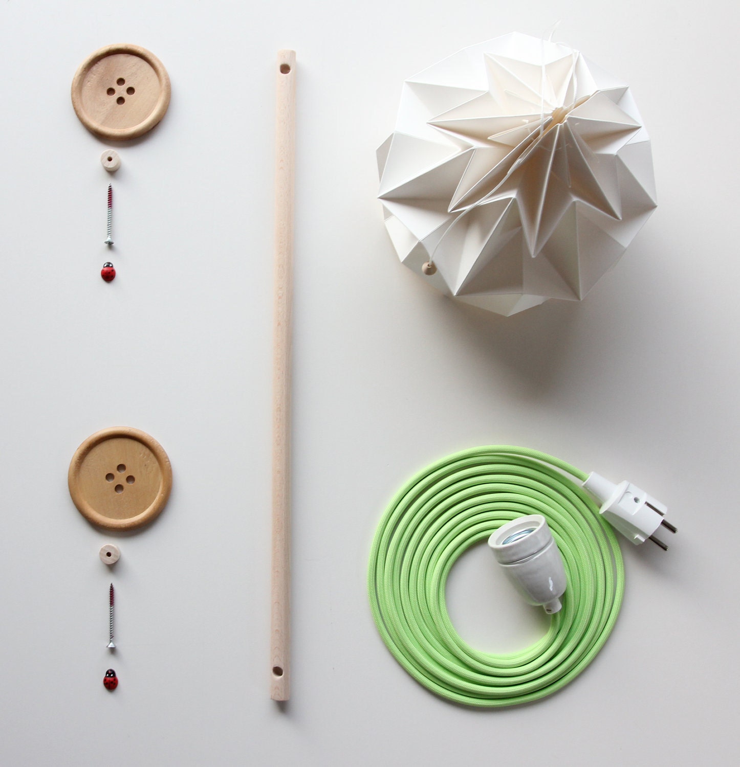 Wall fixture Klimoppe with paper lamp Moth