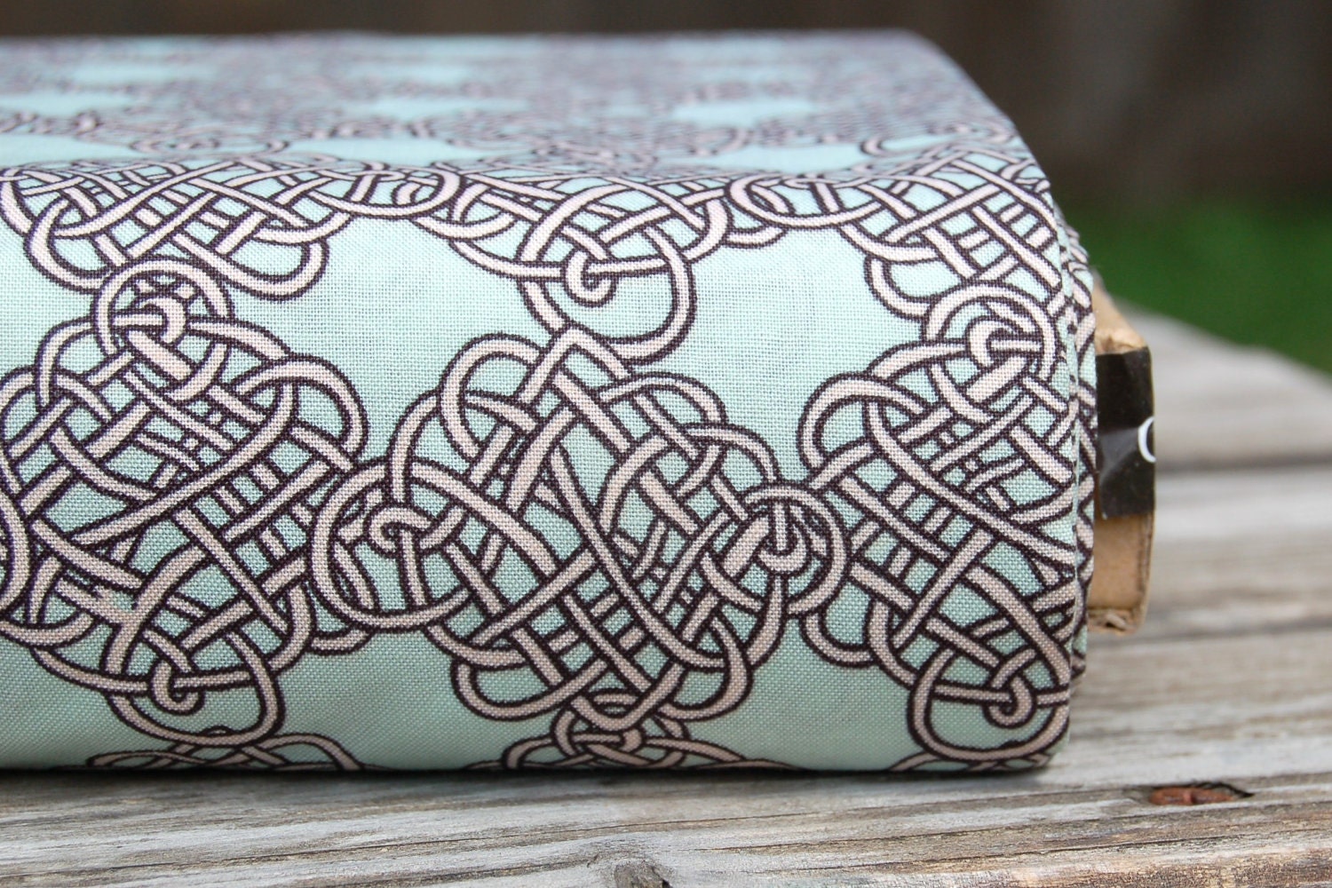ONE YARD-Miscellany-Cloud 9- Endless Knot