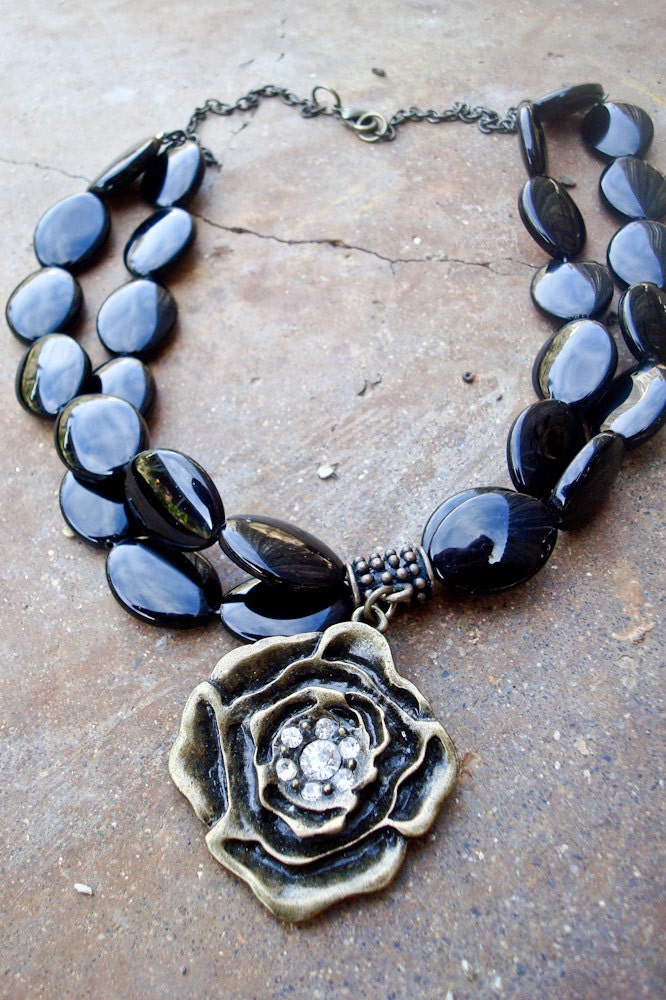 Black Bead and Bronze Flower Pendant Necklace