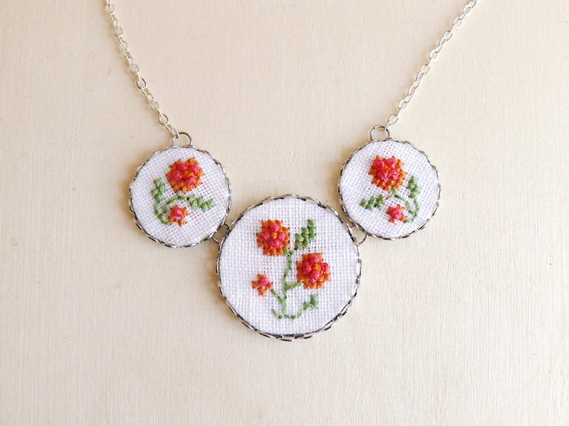Embroidered floral necklace with silver toned findings