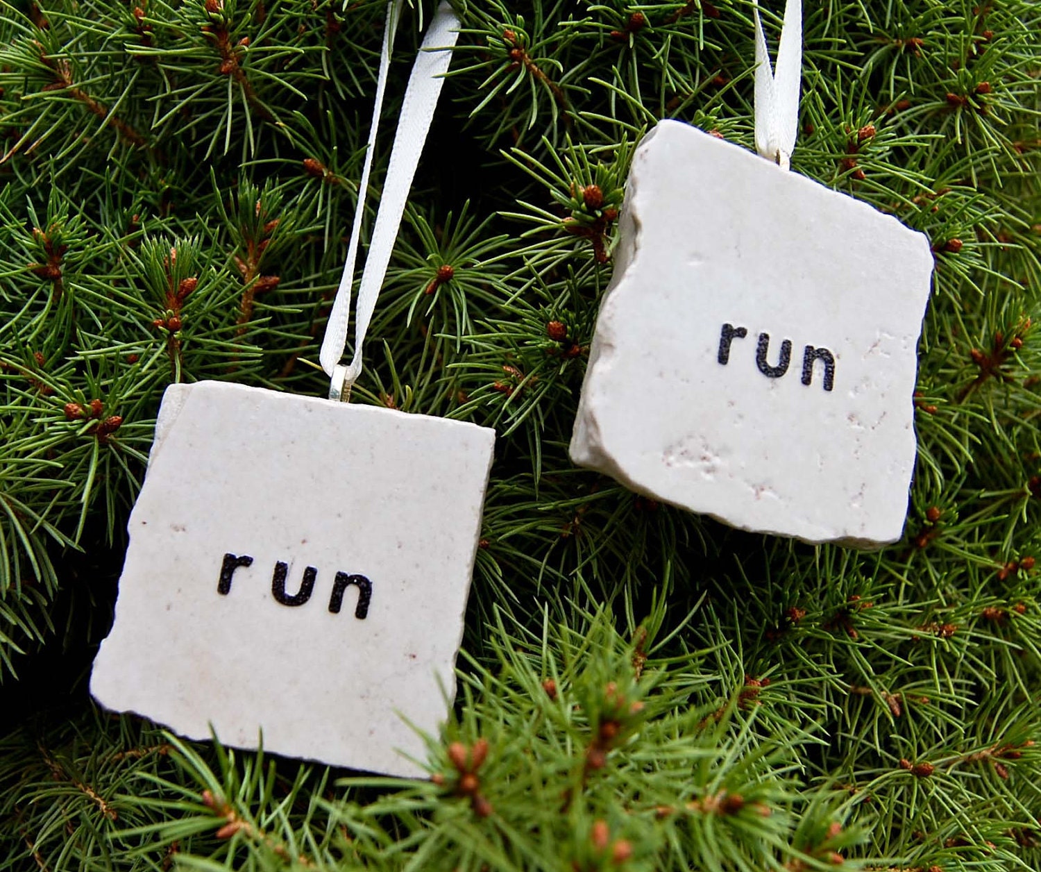 Running Ornament Tree Hanging