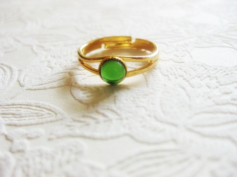 Peridot and Gold Adjustable Ring