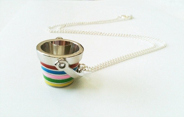 Sand Pail Necklace