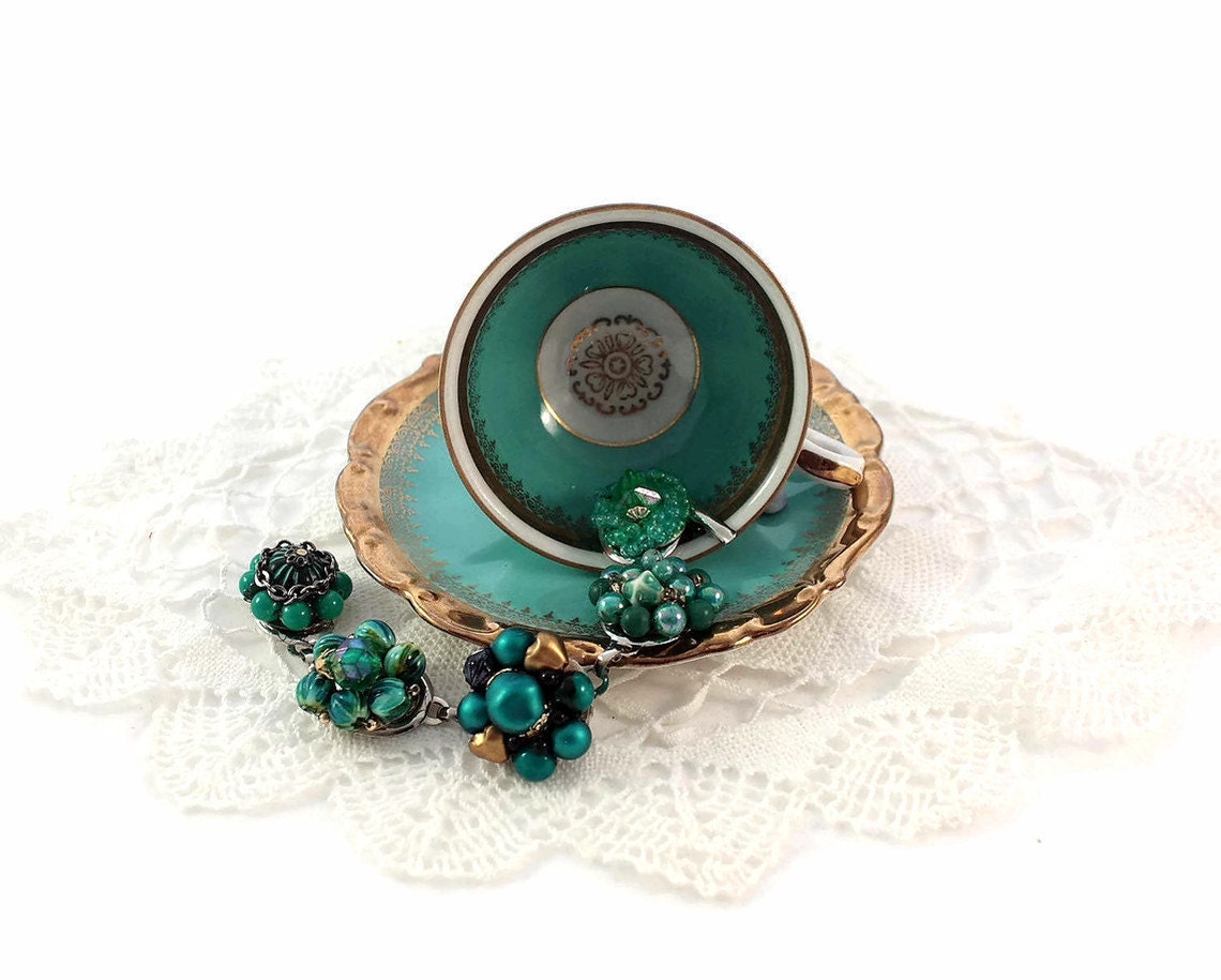 Vintage earring bracelet . Stunning and one of a kind. Deep Jade.  Free shipping