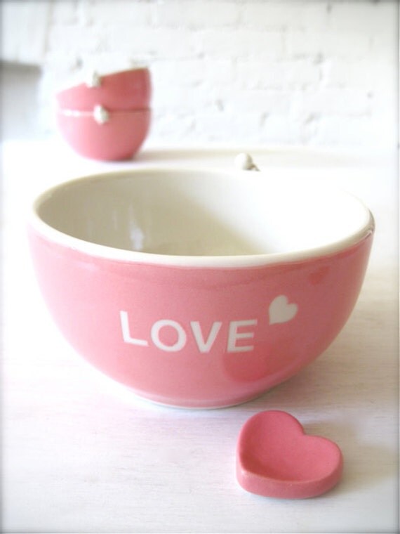 Love Heart Angel Pink Bowl with Heart Cutlery Rest