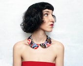 Peter pan collar with flowers red, black size M