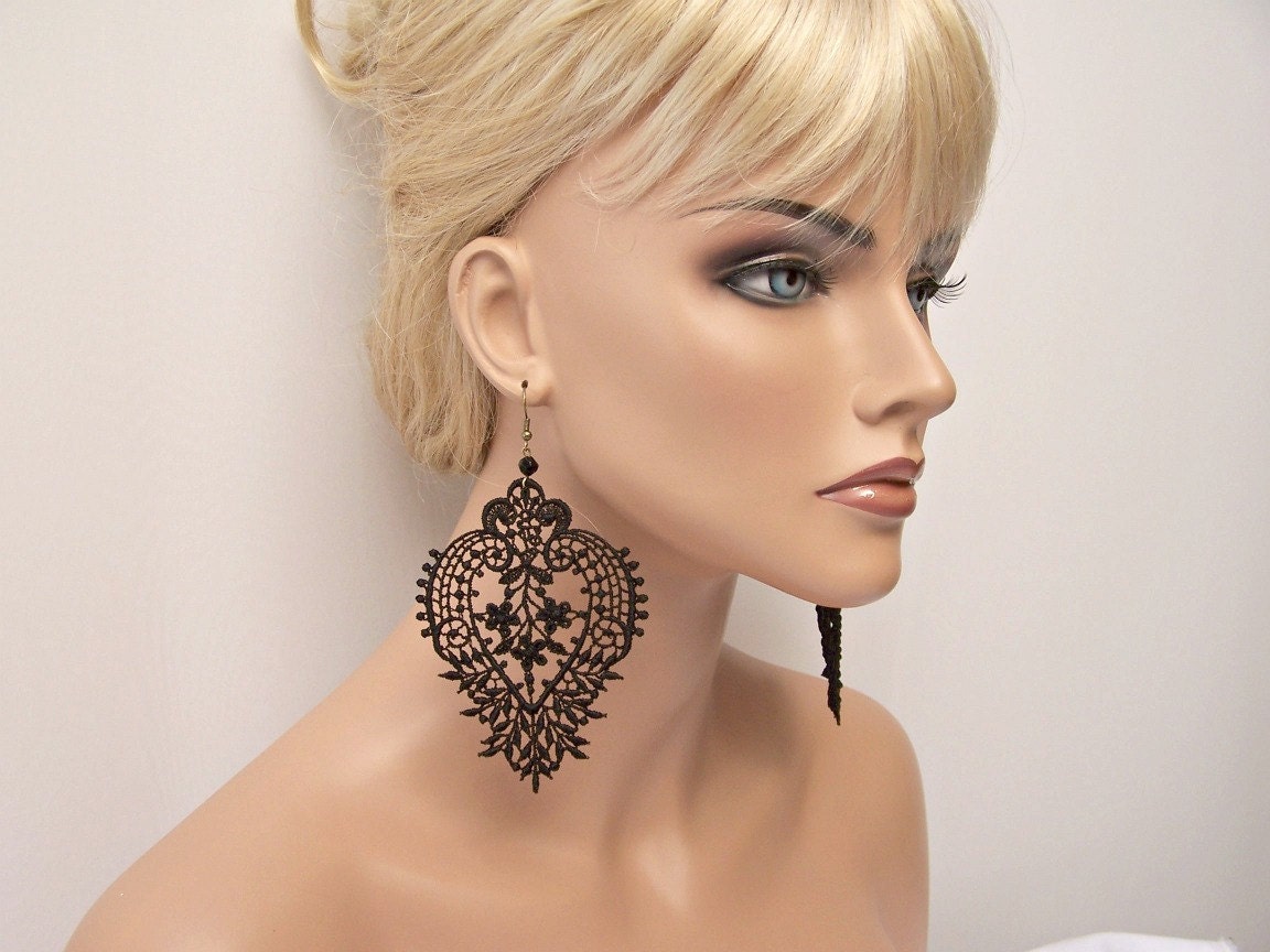 Camellia black lace earrings