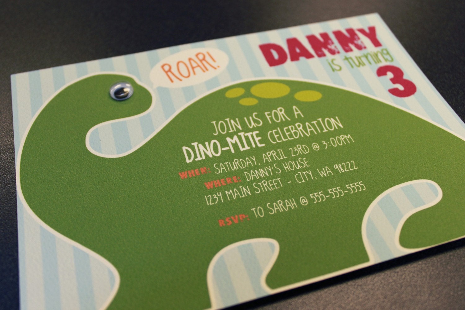 12 Dinosaur Birthday Invitations w/envelopes Il_570xn