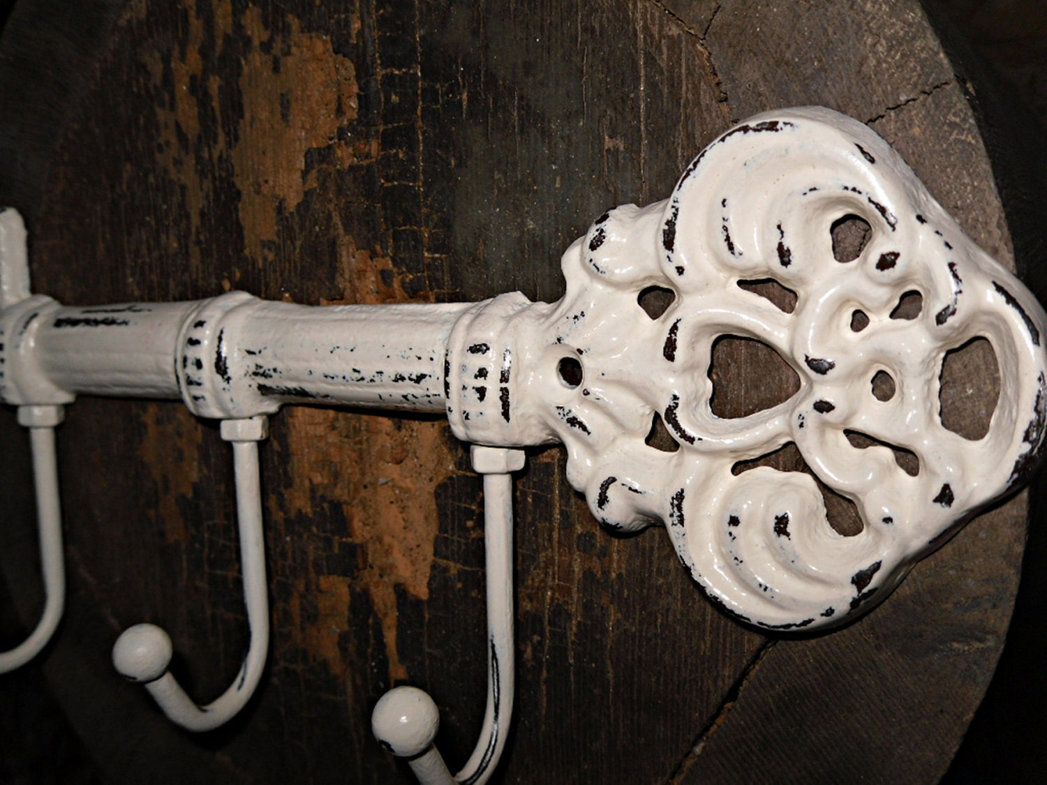 Cast Iron  Key Holder / Wall Hook Skeleton Key Rack /Metal wall hook / Shabby Chic Decor