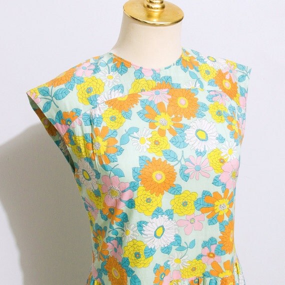 Vintage 70s Mod Floral Print Shift Dress, Light Blue, Orange, Yellow, Medium