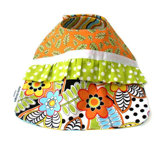 Baby Girl Bib in Cotton with Polka Dot Ruffle
