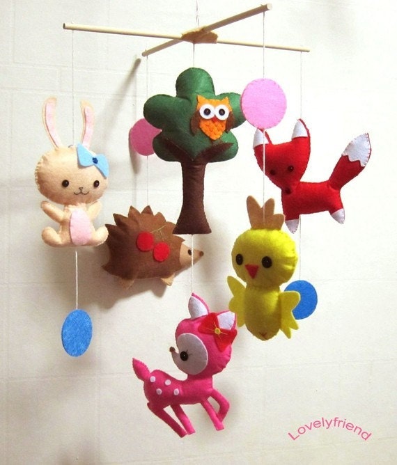 Baby Crib Mobile - Baby Mobile - Felt Mobile - Nursery mobile - Jungle Theme chick mobile (Custom Color Available)